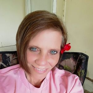 Meet your Posher, Tina